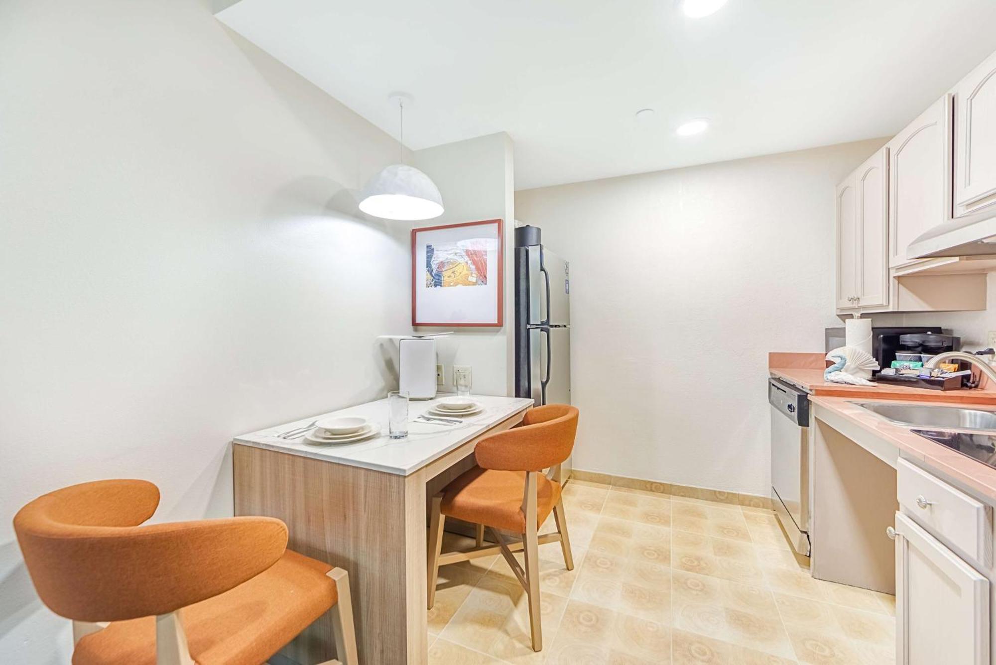 Homewood Suites By Hilton East Rutherford - Meadowlands, Nj Экстерьер фото